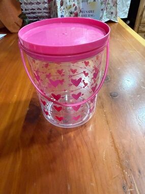 Valentine pail
